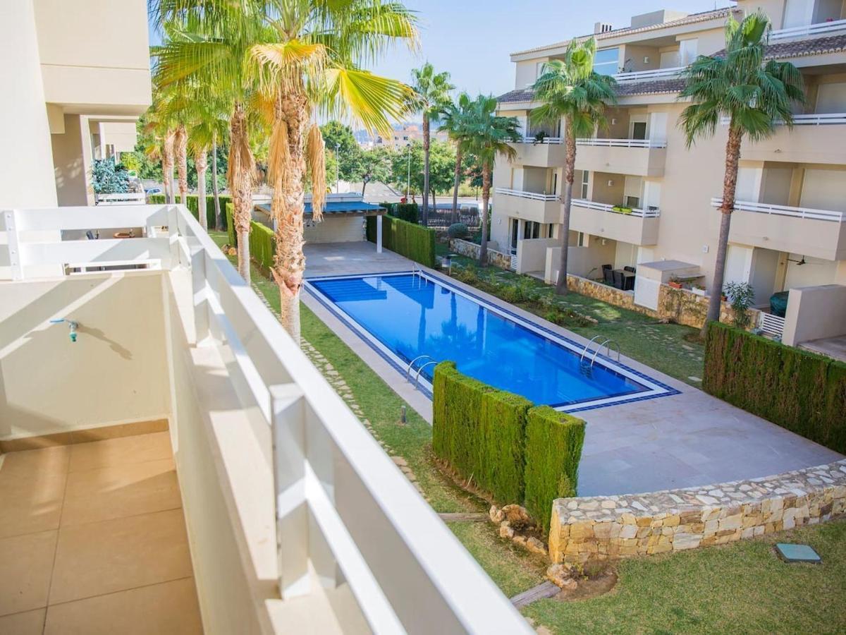 Immaculate 2-Bed Apartment In Pego Exterior foto